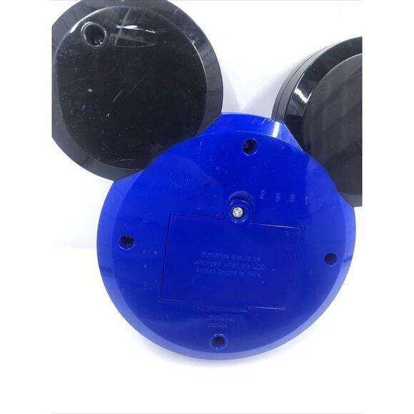 The Wonderful World Of Disney Trivia Hand Held Electronic Game Mickey Mouse - Picture 6 of 10